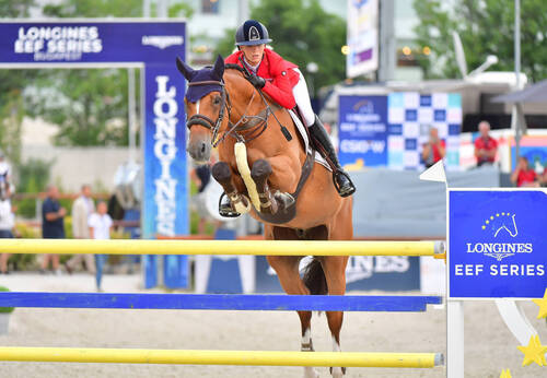 Jana Wargers with Limbridge part of the German winning team at the 2021 Longines EEF Series semi final in Budapest (HUN). © EEF