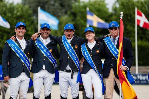 Spain make their way to the final