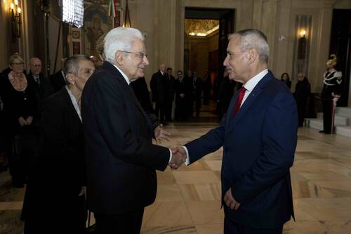 Ingmar De Vos (right) is pictured with the President of the Italian Republic Sergio Mattarella at the opening of 145th IOC Session at Teatro alla Scala in Milan prior to the Milano Cortina 2026 Winter Olympic Games ©️ IOC/Quinton Meyer
