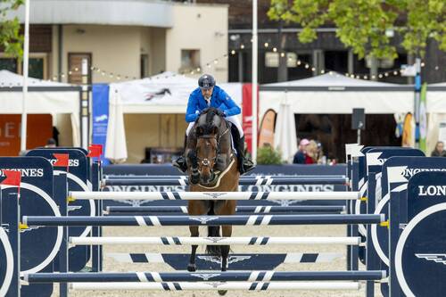 Filippo Tabarini & Creme de la Creme Z flying high at the Longines EEF Series CSIO3* Deauville Region West qualifier on Friday 5 June 2026. © EEF/ Hippo Foto - Dirk Caremans