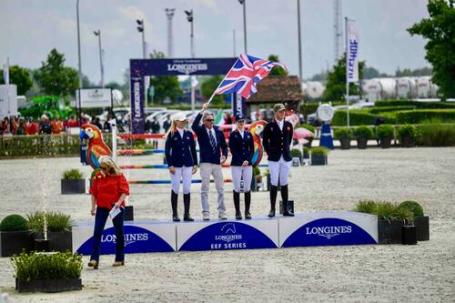Sienna Charles (GBR) and the British team secured second place at the Longines EEF Series Regional Qualifier in Lier (BEL). © EEF