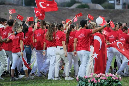 Turkish athletes at the opening ceremony